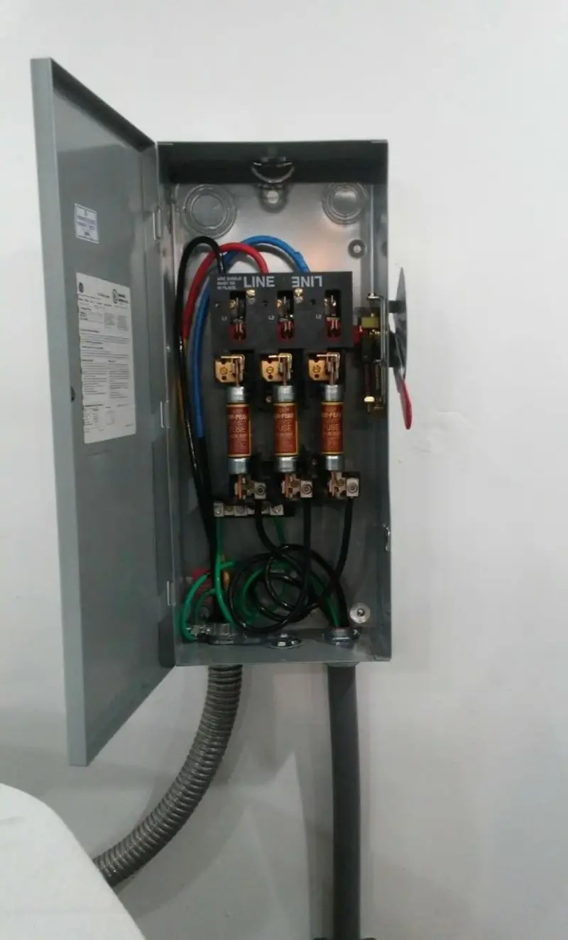 Three-phase disconnect switch installed for Electrical Wiring & Rewiring in Breese